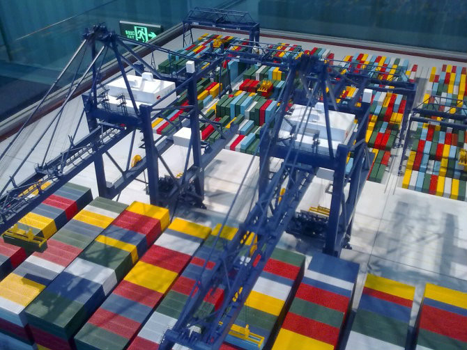 普安县港口集装箱堆场