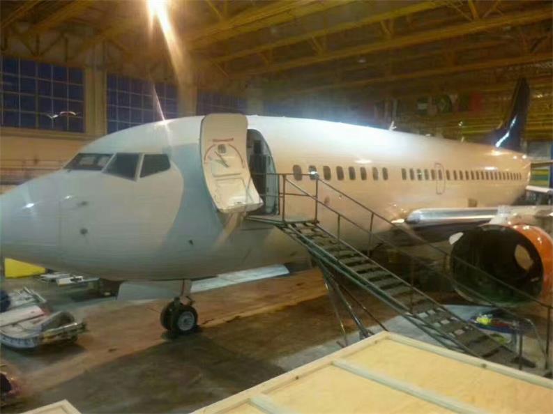 普安县飞机模拟仓